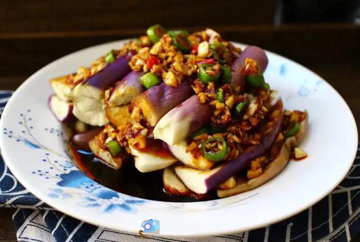 夏日凉拌菜真是清脆爽口又开胃,适合夏天吃的13道经典家常凉拌菜