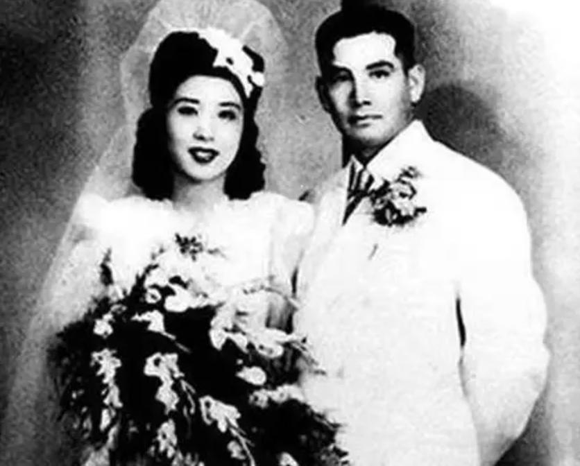 张灵甫将军遗孀王玉龄现状,粟裕大将张灵甫片段