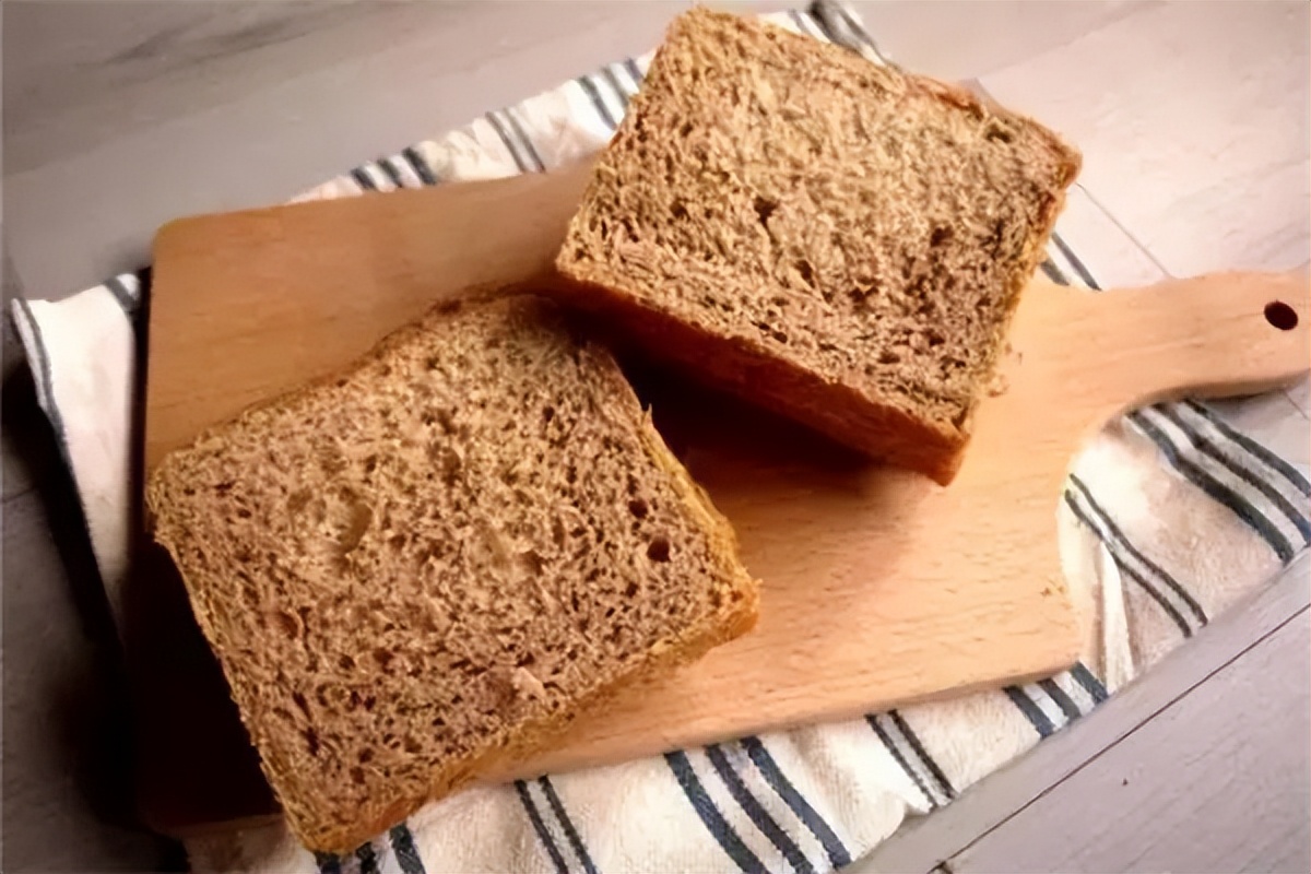 怀孕能吃辣条吗？看了这4点怕是不想吃了，附孕妈适合吃的零食