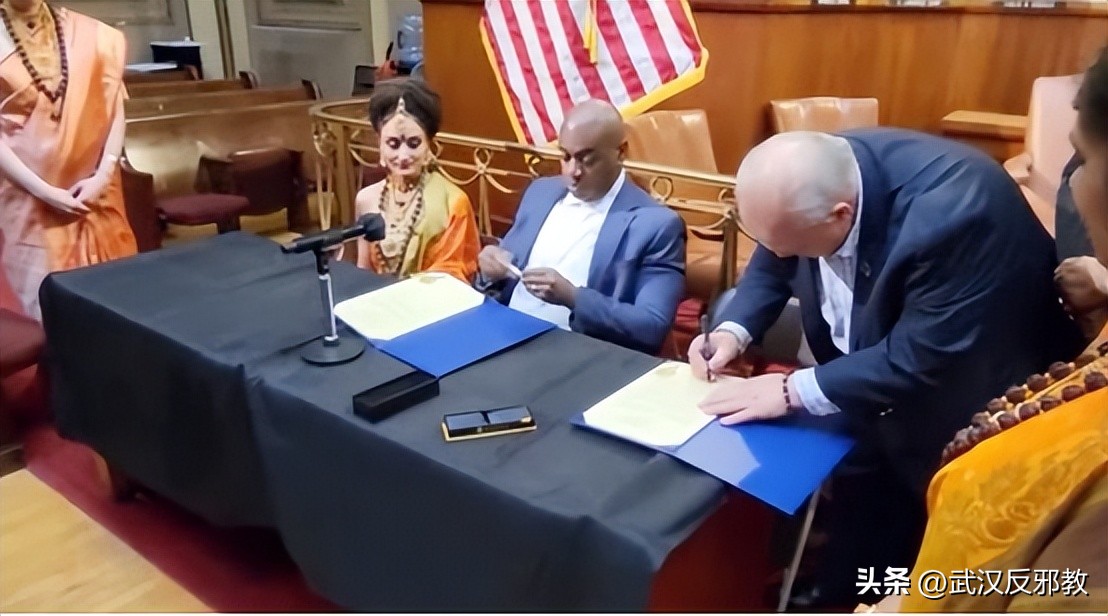 这个*教邪**骗了美国30余座城市外加国会议员和联合国