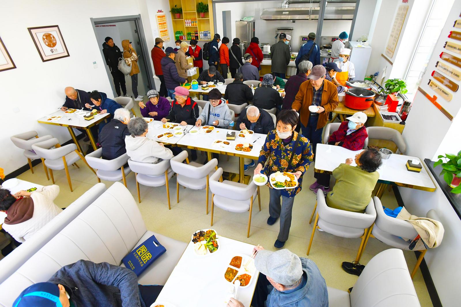 沈阳社区养老食堂,沈阳社区食堂老人免费就餐
