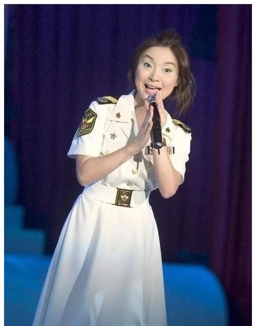 陈红年轻时美貌无人能及,陈红婚姻史