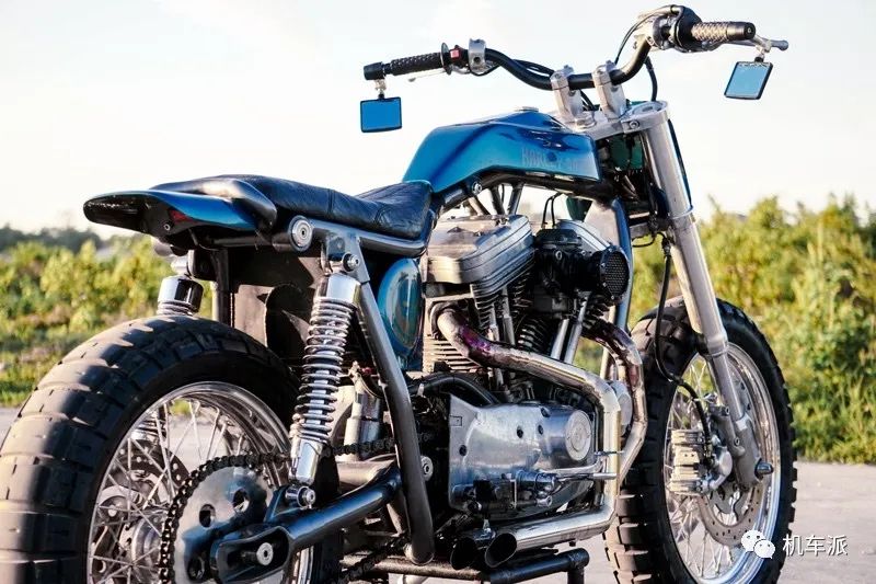 定制|来自望加锡的小怪兽哈雷XL1200Tracker欣赏