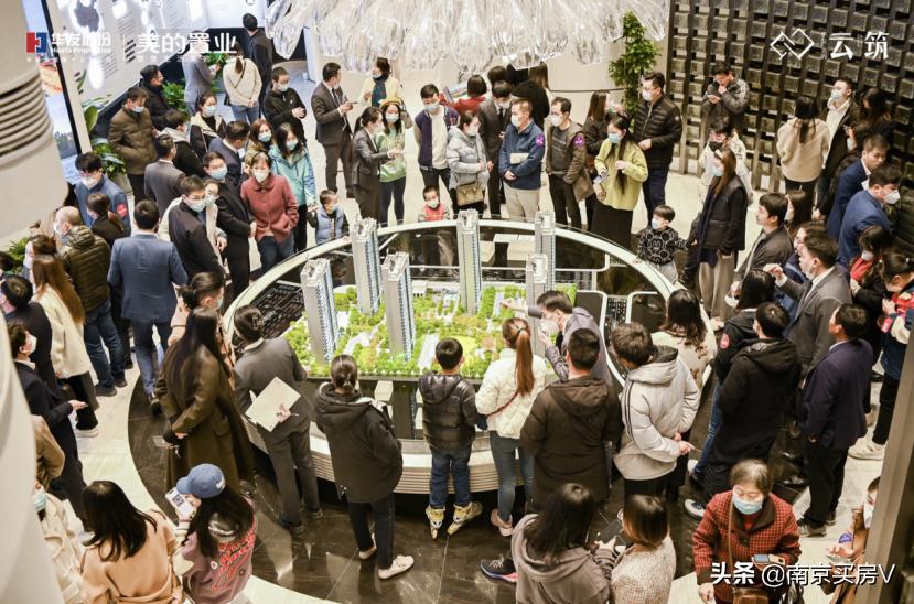 断供近两年的软件谷,终于“炸”出了一个代表作