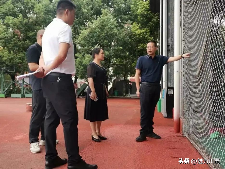 乘风破浪开新局逐梦前进再启航,乘风破浪勇向前再创学业新辉煌