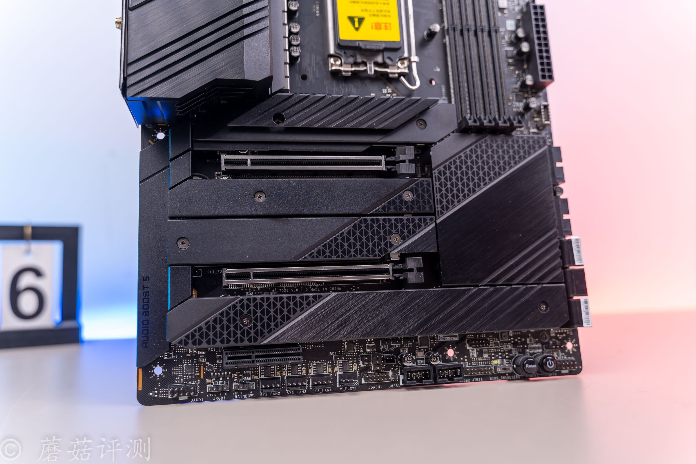 微星哪款机箱散热好,散热好的机箱matx