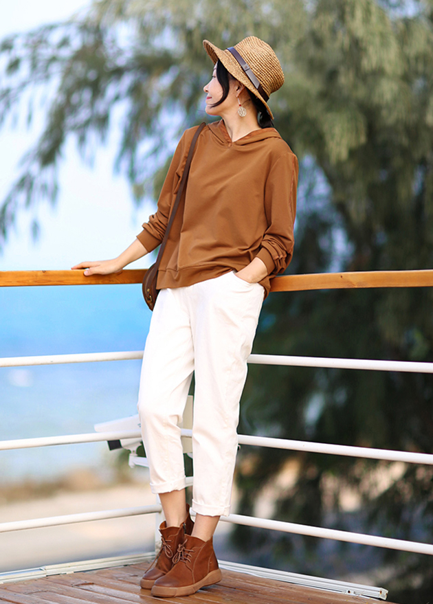 女人30岁穿什么裤子最显瘦又好看,40岁的女人秋冬穿什么裤子显年轻