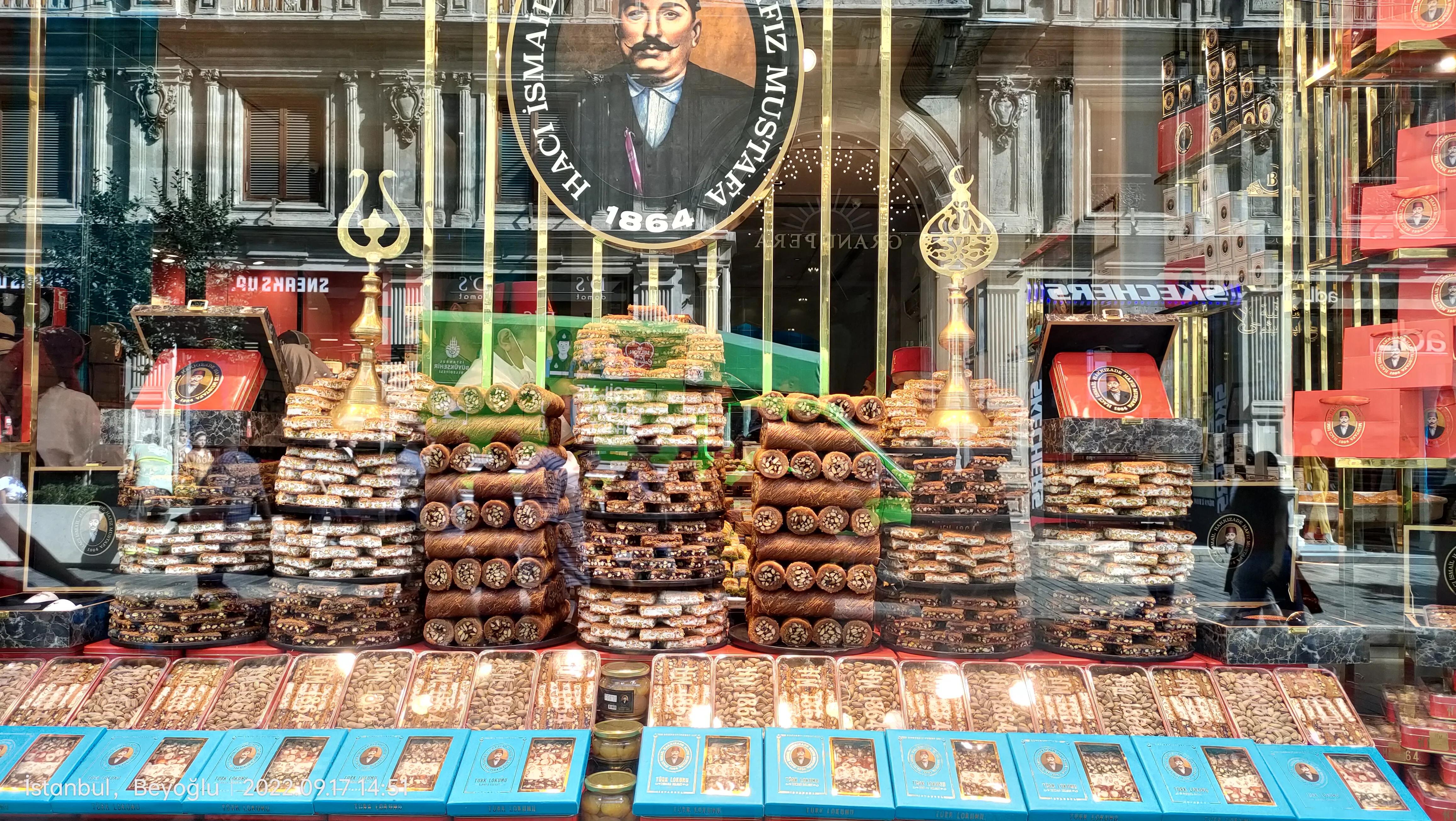 伊斯坦布尔横跨欧亚的河叫什么,横跨亚欧大陆的伊斯坦布尔