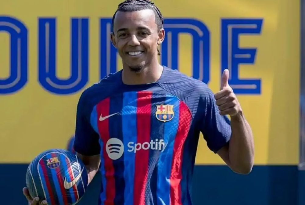 标价8000万欧元，巴萨铁卫不满哈维失信，引多家豪门哄抢