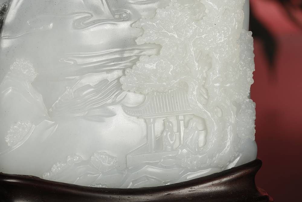 苏然玉雕的作品值得收藏么,王平和苏然哪个玉雕大师名气更大