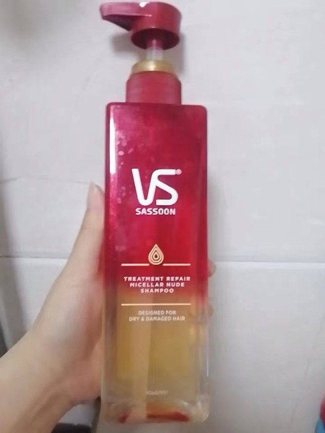 我们如何去选择一款正确的洗发水,选对一款洗发水很重要