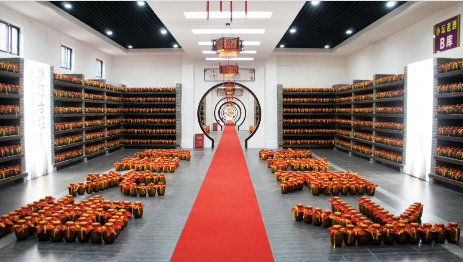 线下和线上白酒质量区别,线上白酒为何比线下贵