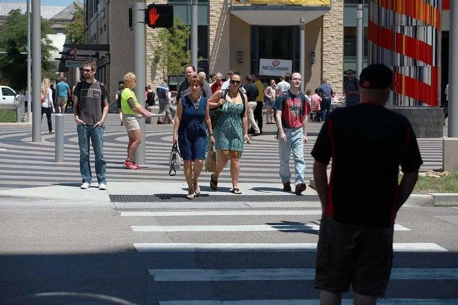 大陆北方网友，给我整不会了！论特工销毁文件的千层套路