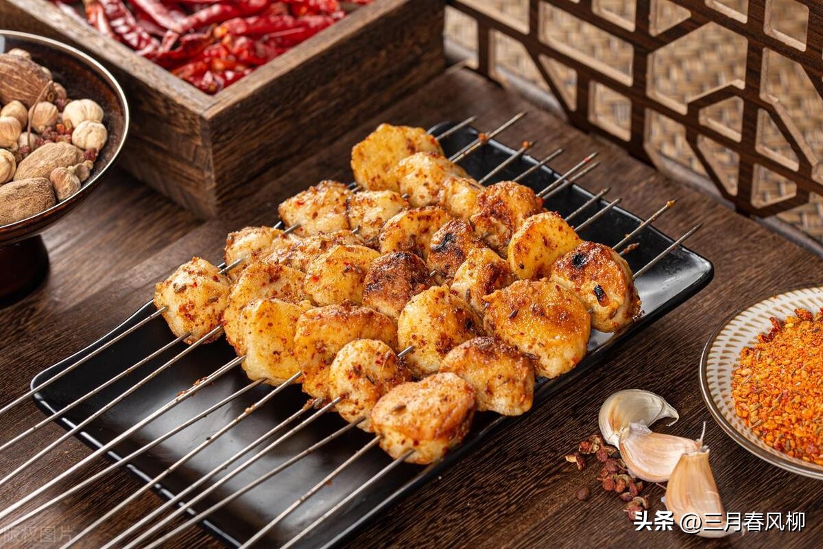 卖烧烤一个月赚10万,上海卖烧烤一年赚500万