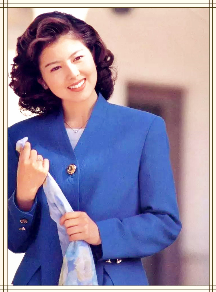 颜值巅峰山口百惠,和山口百惠齐名的女性