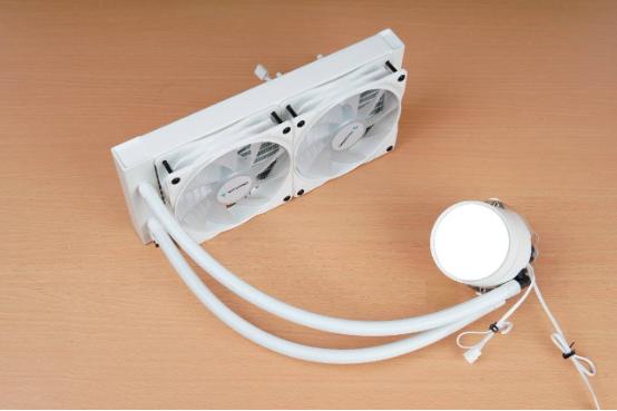 主流国产机箱的颜值之光?九州风扇CK560WH幻城首发开箱评测