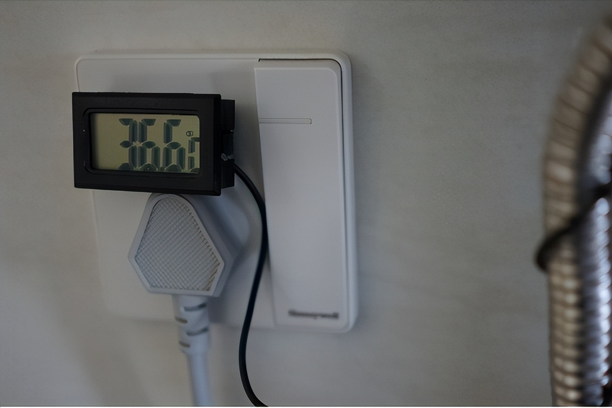 奥特朗即热式电热水器测评,奥特朗f15h-z70c即热式电热水器