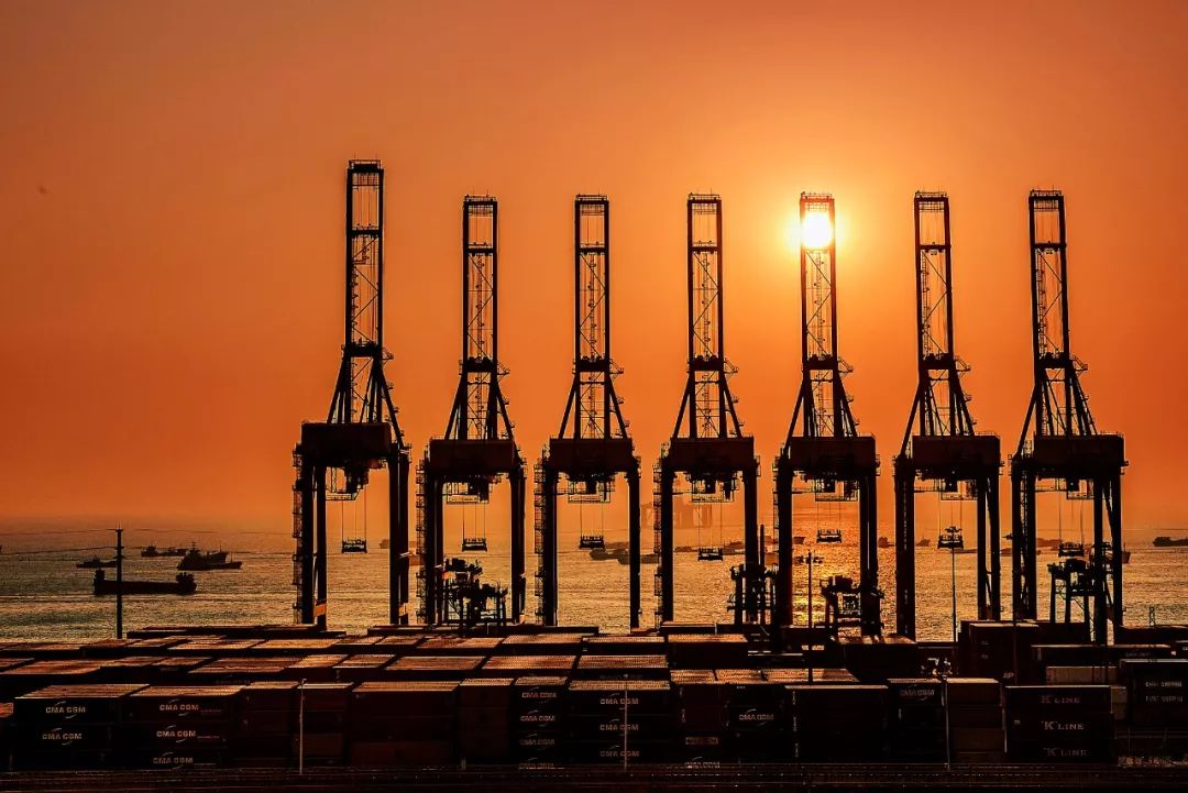 振华重工拟减持中远海控,振华重工2019股票