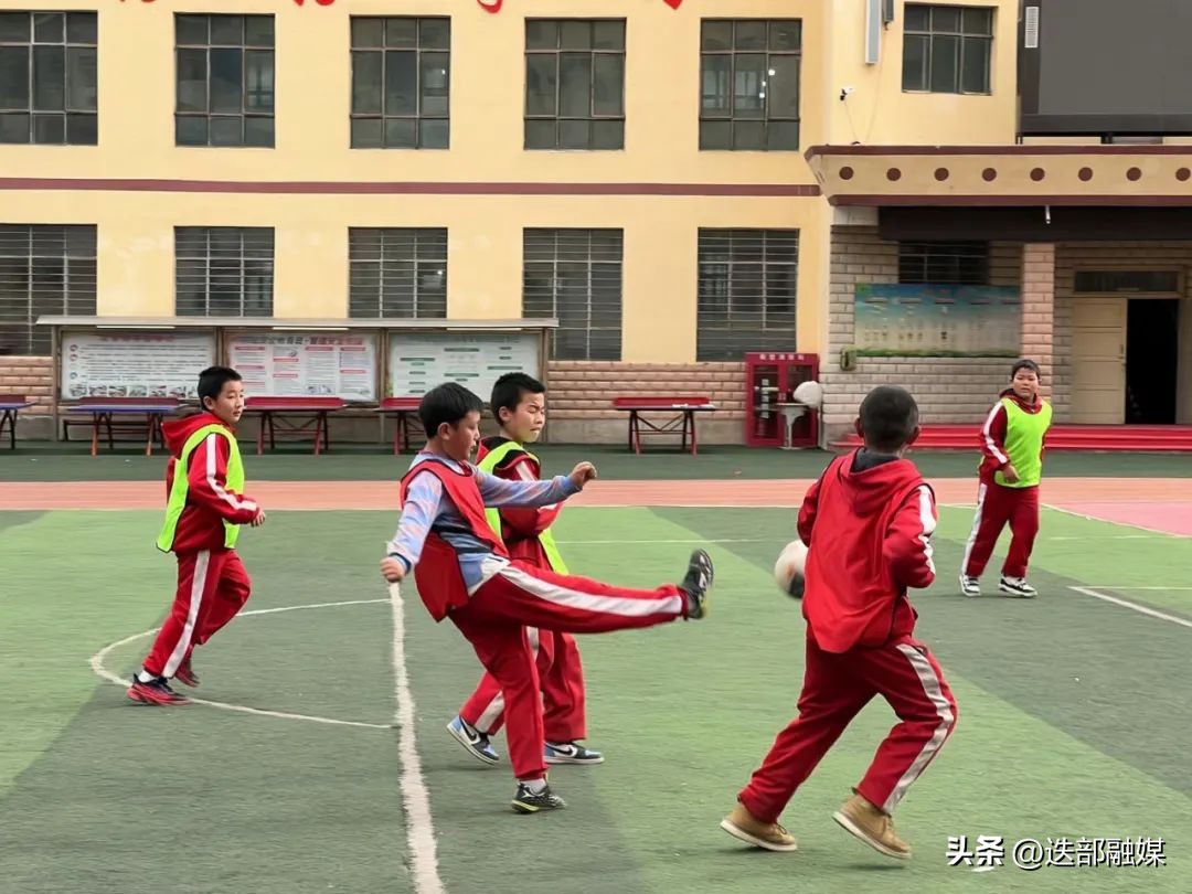 三抓三促见实效凝心聚力促发展,三抓三促行动与主题教育相结合