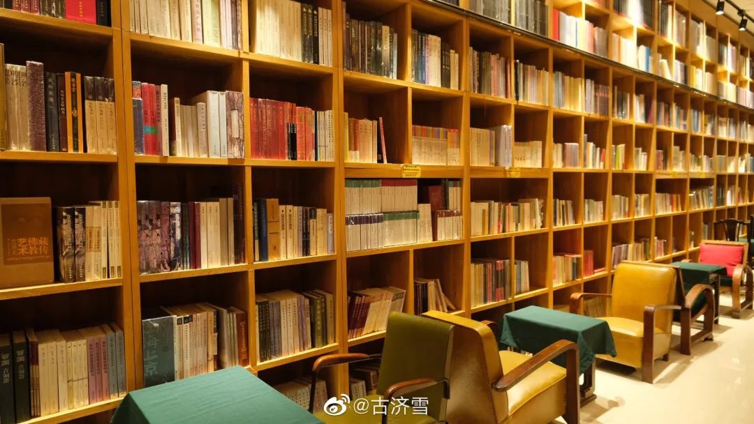 打卡山东博物馆和大明湖,山东博物馆打卡攻略