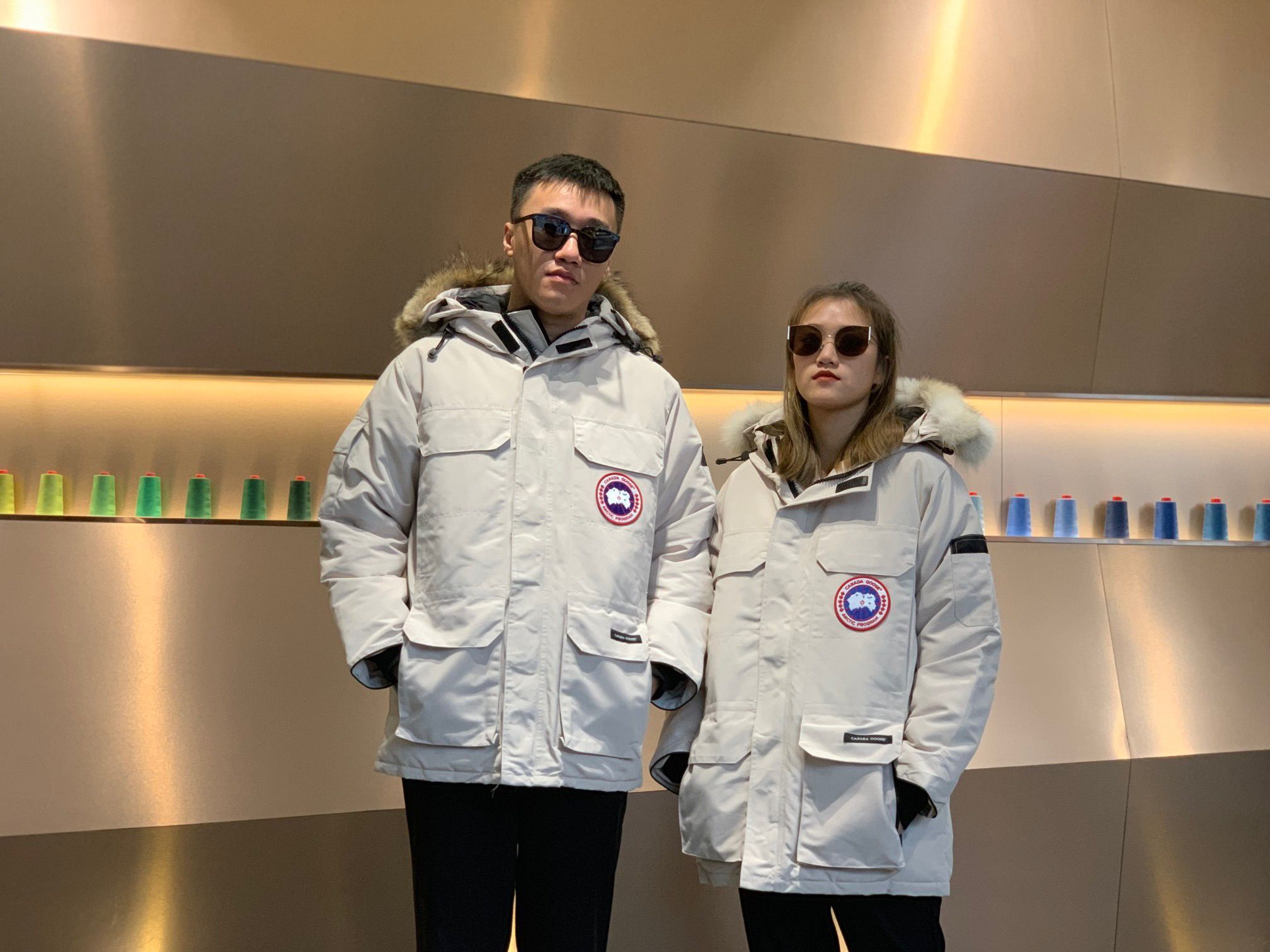 穿了一次加拿大鹅，还是换回了鸭鸭！经验教训：羽绒服别只看品牌