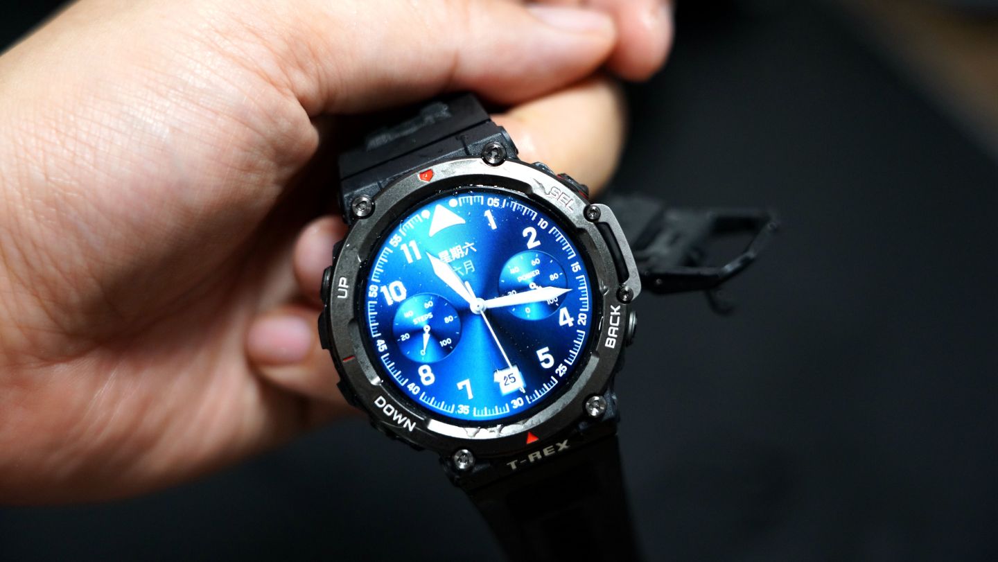 amazfit华米手表2怎么设置时间,华米手表amazfitgts2使用方法