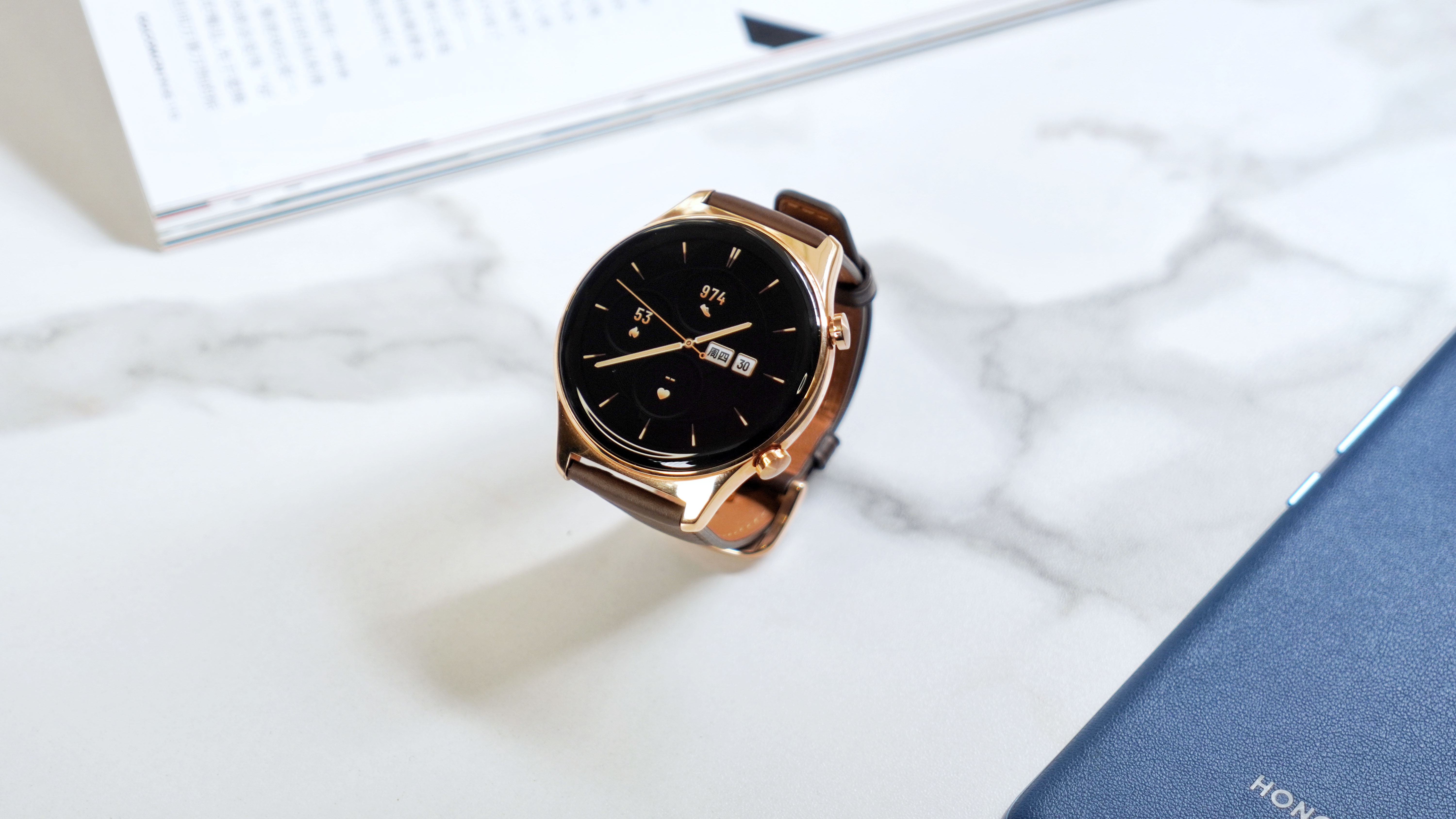 荣耀手表GS3首发测评：运动健康是基因，高端时尚为血脉