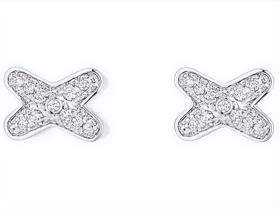 出门怎样带东西方便不拿行李箱,过年出门带什么样的首饰