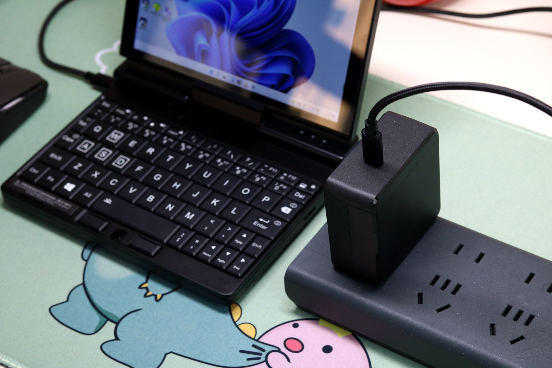 壹号本工程师笔记本电脑测评,壹号工程师7寸笔记本