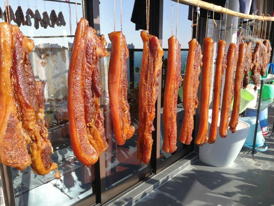 四川放几十年的臭猪肉,四川挂墙上的臭猪肉