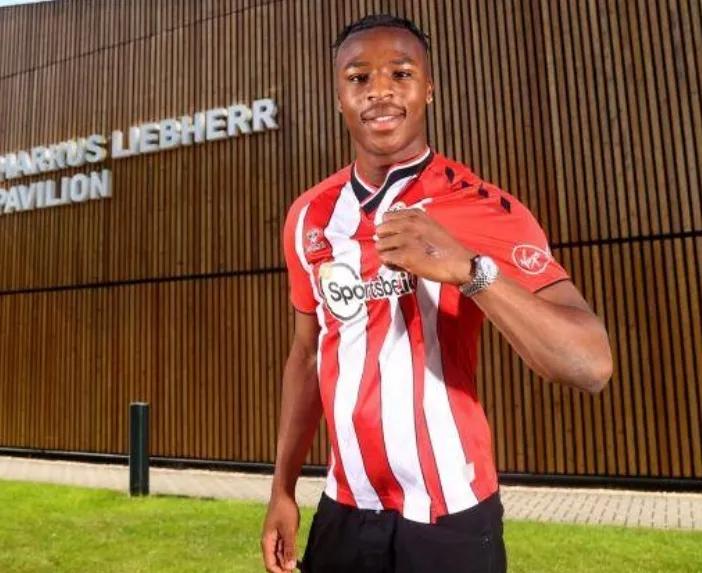 2019欧洲足坛夏季转会一览表,2022kpl夏季赛转会