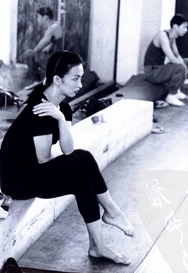 看金星年轻时跳舞,金星年轻时的舞蹈