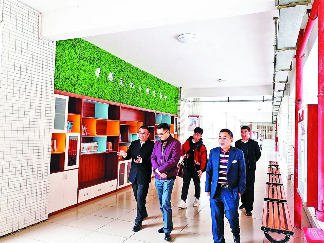 云浮伊顿实验学校第二课堂,伊顿实验学校云浮钢琴课