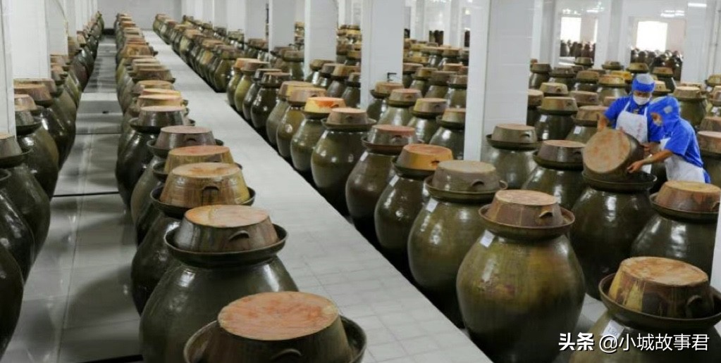 统一企业老坛酸菜方便面,统一老坛酸菜1000人参观