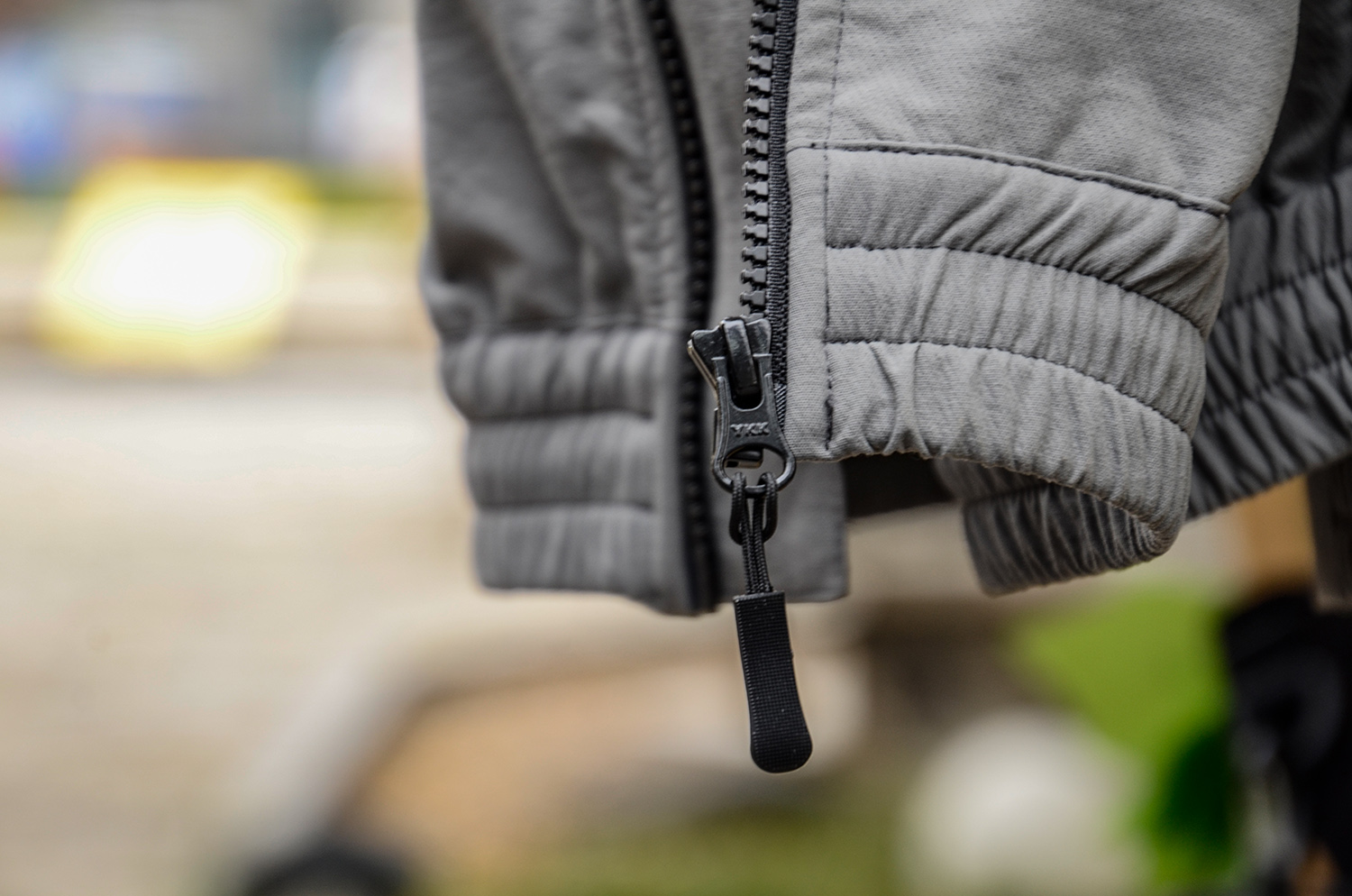 冷风、湿热、油污、真菌统统被吸走：单导黑洞夹克