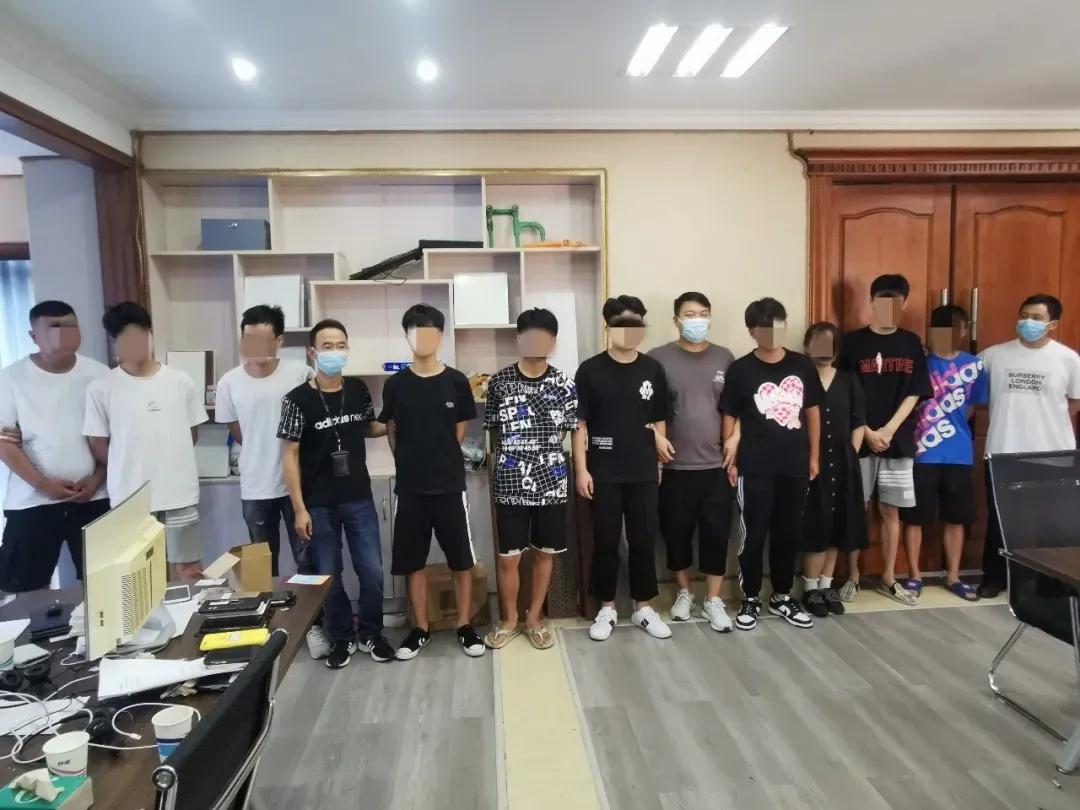 大学生兼职怎样一个月赚1000,大学生兼职什么一个月才能赚2000