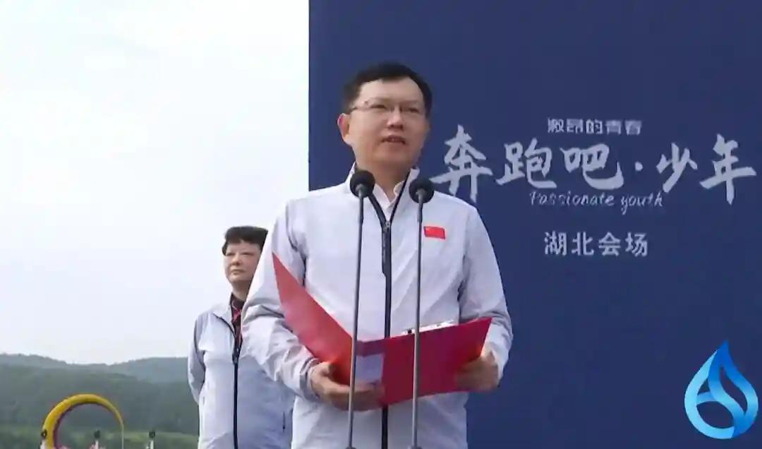 鎮夊凹濂ヨ繍鍐犲啗鏉庡,鎮夊凹濂ヨ繍璺戞鍐犲啗