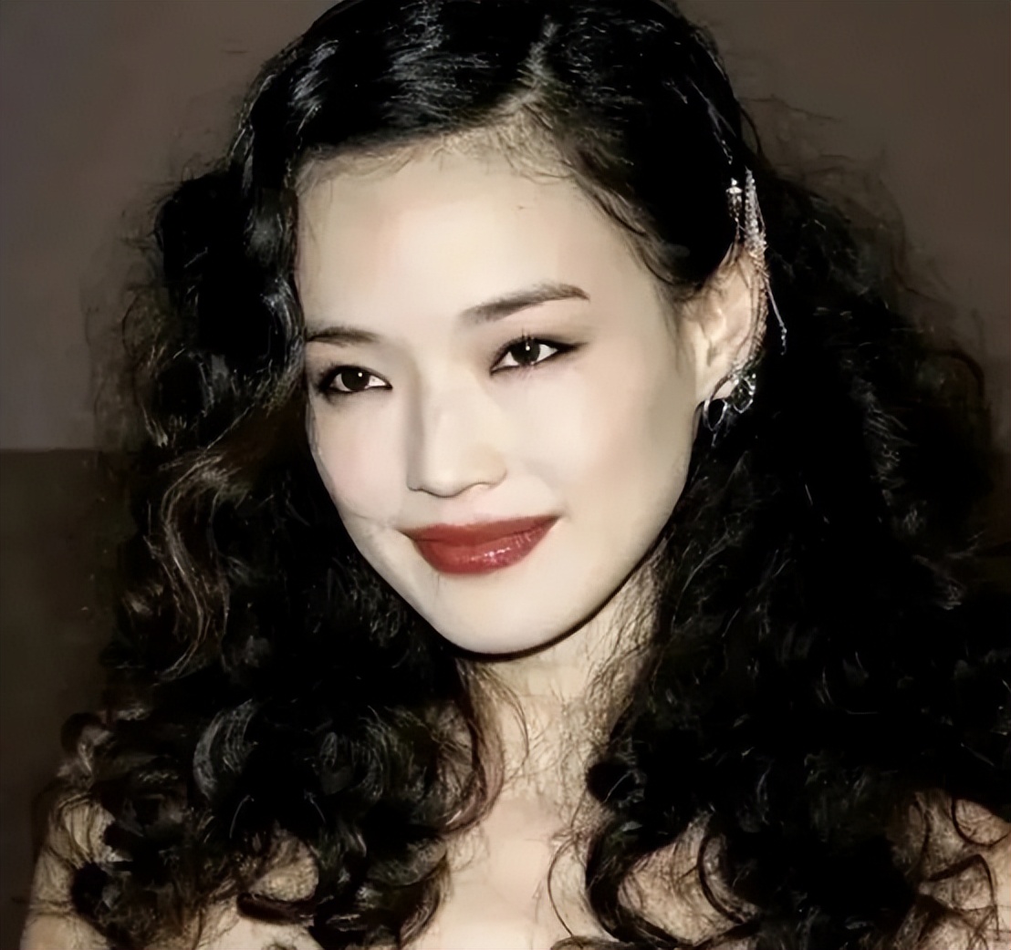 从“最惨*星艳**”到“上岸者”：曾经的香港绝色，如今怎样了？