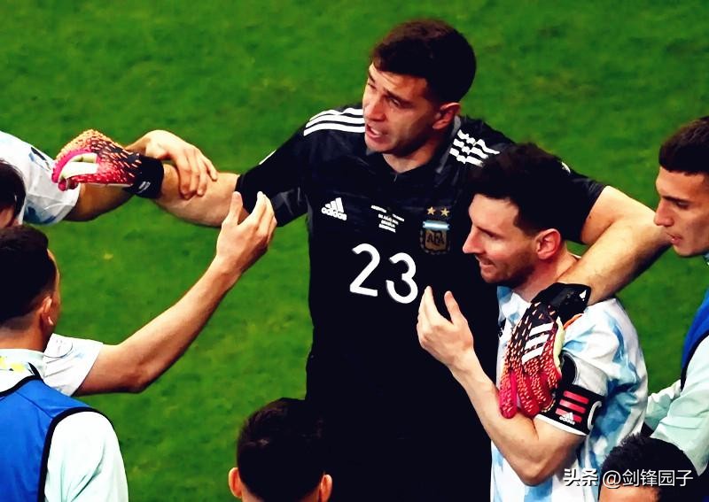 2018年世界杯潘帕斯雄鹰出发,潘帕斯雄鹰掀翻梦之队