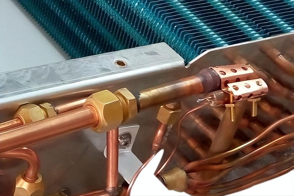 空调室内机噪音大怎么改善,美的空调噪音大嗡嗡响怎么回事