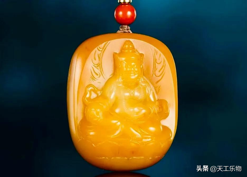 什么样的红皮白肉籽料只卖1000块,红皮籽料和黄沁皮籽料的区别