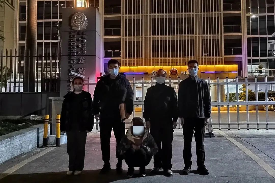 冒充军警采购物资视频,冒充武警采购物资被抓