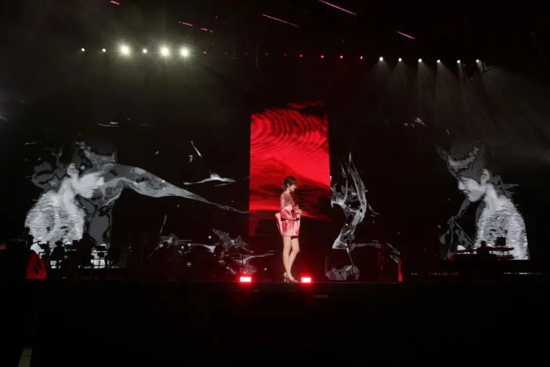 李宇春周末愉快演唱会有几场,李宇春周末愉快演唱会是多长时间