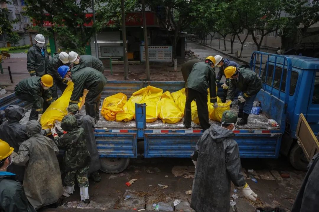 汶川地震15周年记录图片,汶川地震这些画面让人噙满泪水