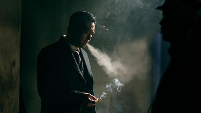 深渊79：军统高级女特务给他做了一顿可口的饭菜，她有什么目的呢