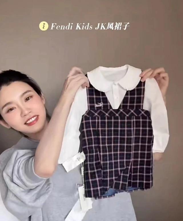 奚梦瑶晒与老公何猷君合照照片,奚梦瑶与何猷君出席家族活动