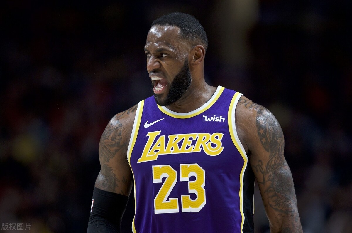 这就是詹皇的伟大之处,这就是詹姆斯原版