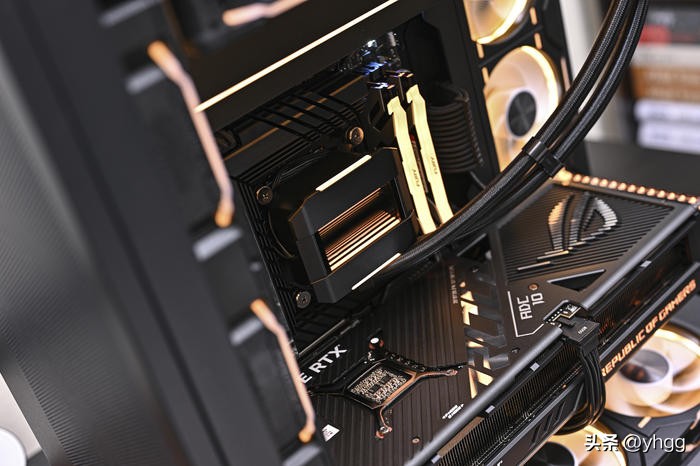 黑金全塔海景房——ROGZ790HERO+4080猛禽+追风者NV7装机展示