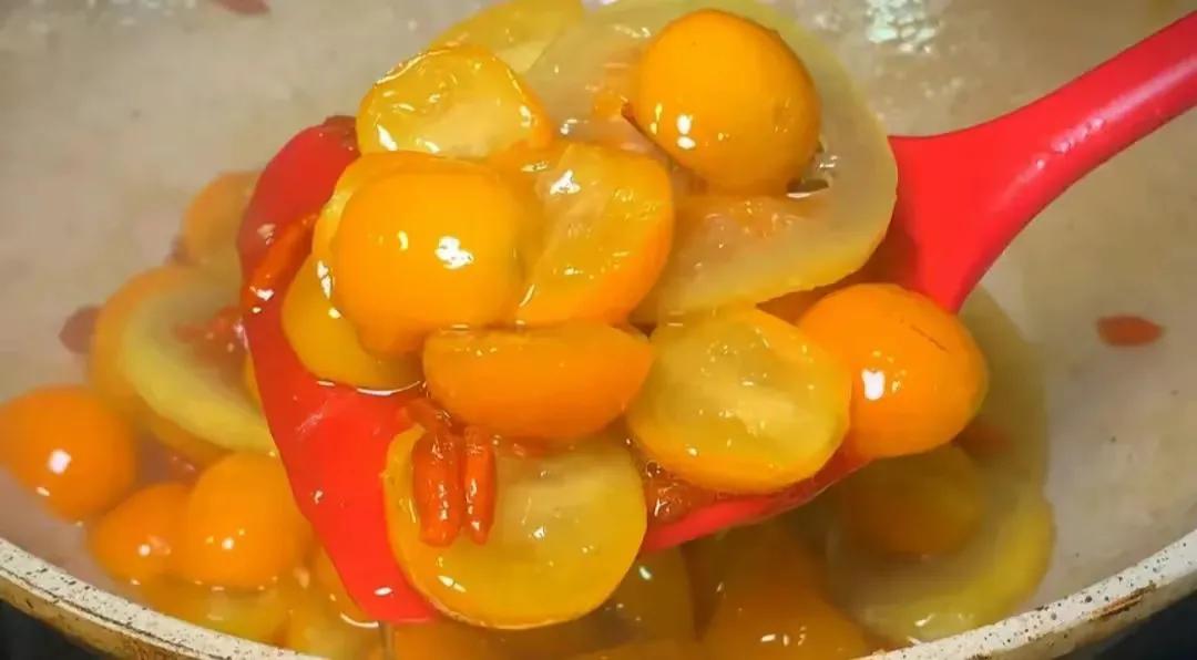 阳康后一直咳嗽喝什么汤,阳康后需不需吃润肺的食物