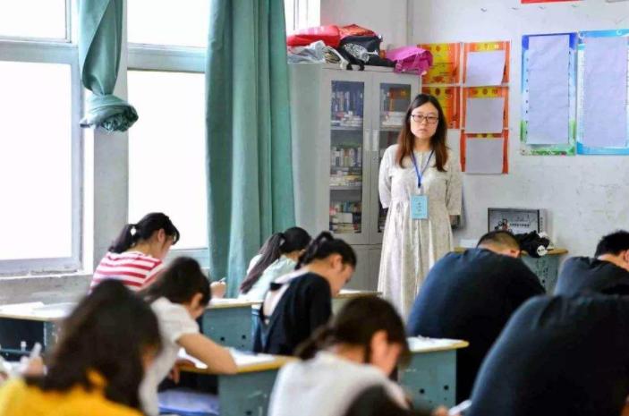 高三学生有冲刺补课的必要吗,高三最后冲刺阶段还需补课吗